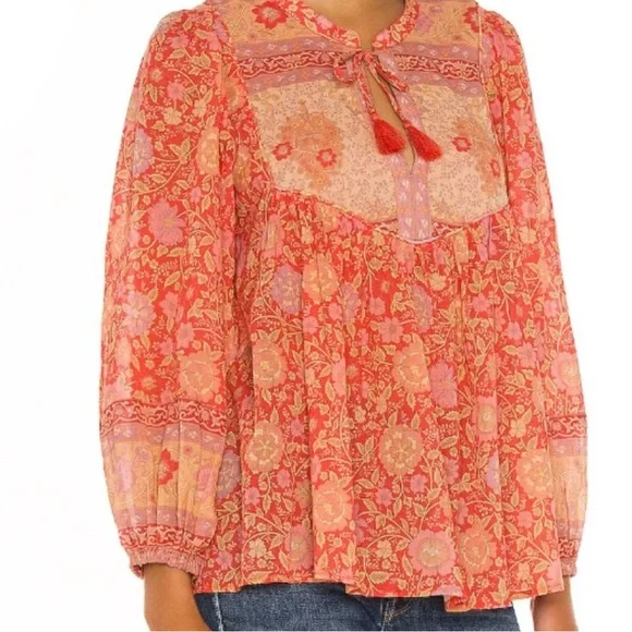 Spell Love Story Blouse - Picture 7 of 7